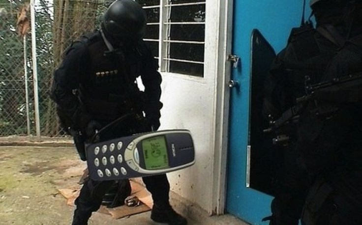 nokia 3310 meme.jpg